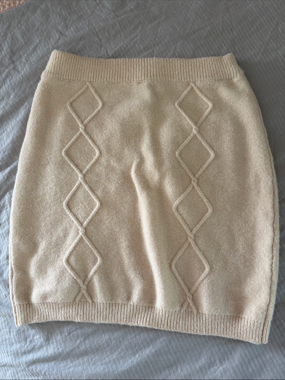 Cider Beige Diamond Cable Knit Pencil Skirt
